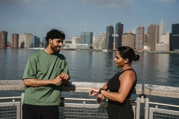 Descubre los secretos del cuidado perfecto para tejidos delicados como seda y cachemir